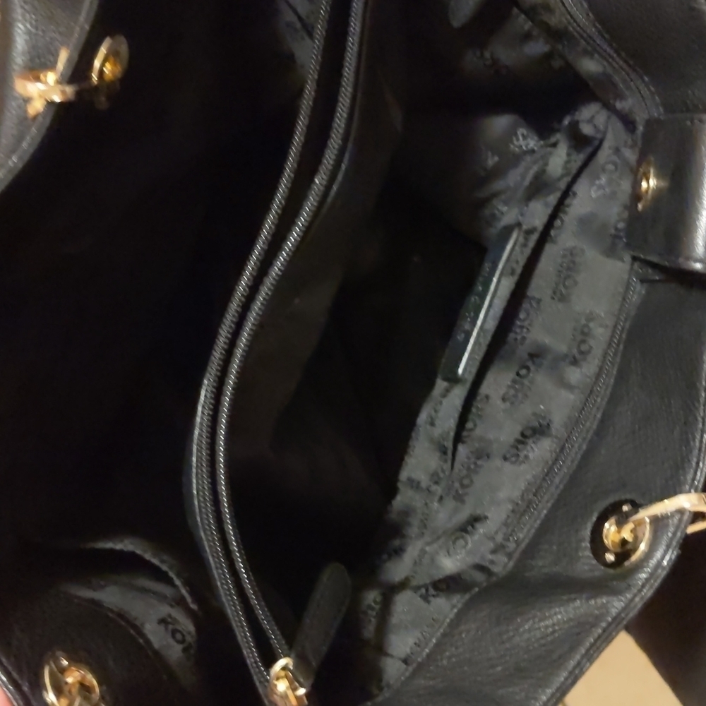 Michael Kors Fulton Chain Tote​​​​​​ - Picture 5 of 6